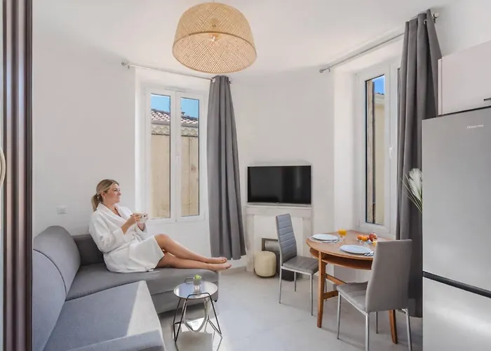 דירה Frgk Historic 1Br Apartment Walk To Palais Ultrafast Wi-Fi Central Cannes קאן