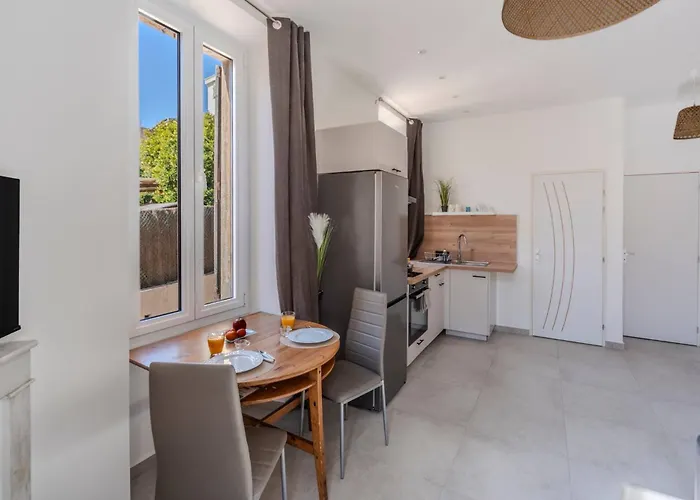 Frgk Historic 1Br Apartment Walk To Palais Ultrafast Wi-Fi Central Cannes קאן