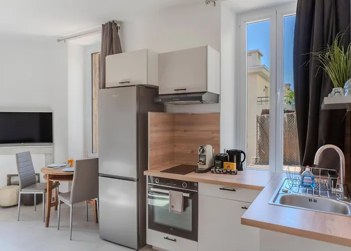 Frgk Historic 1Br Apartment Walk To Palais Ultrafast Wi-Fi Central Cannes קאן